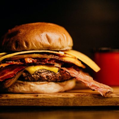 ham-and-bacon-burger-2983098.jpg ham-and-bacon-burger-2983098.jpg
